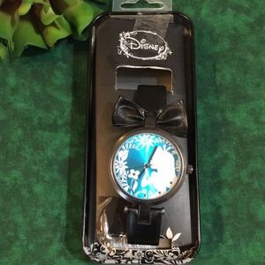 Disney Alice In Wonderland Bow Watch